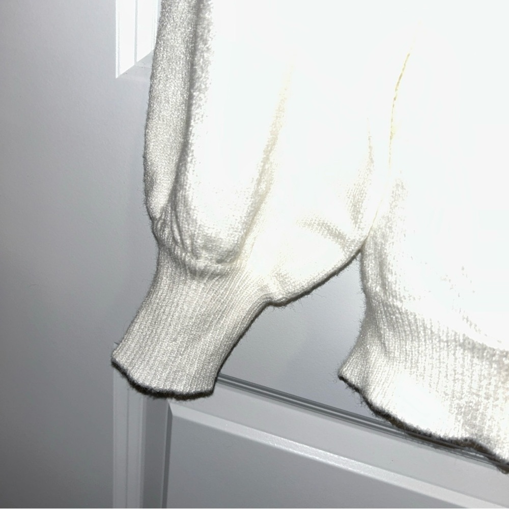 Fever Metallic Balloon-Sleeve Sweater White Size Large - Picture 2 of 6